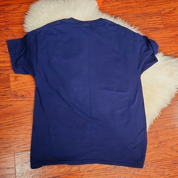 Y2k Wolf Graphic Gilden Cotton Tshirt - Picture 4 of 4